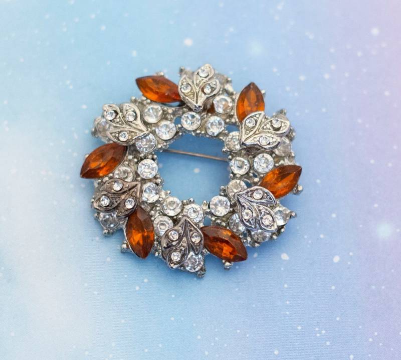 Jugendstil Strass Kranz Brosche | Silberfarbene J20 von JoyfulVintageStore