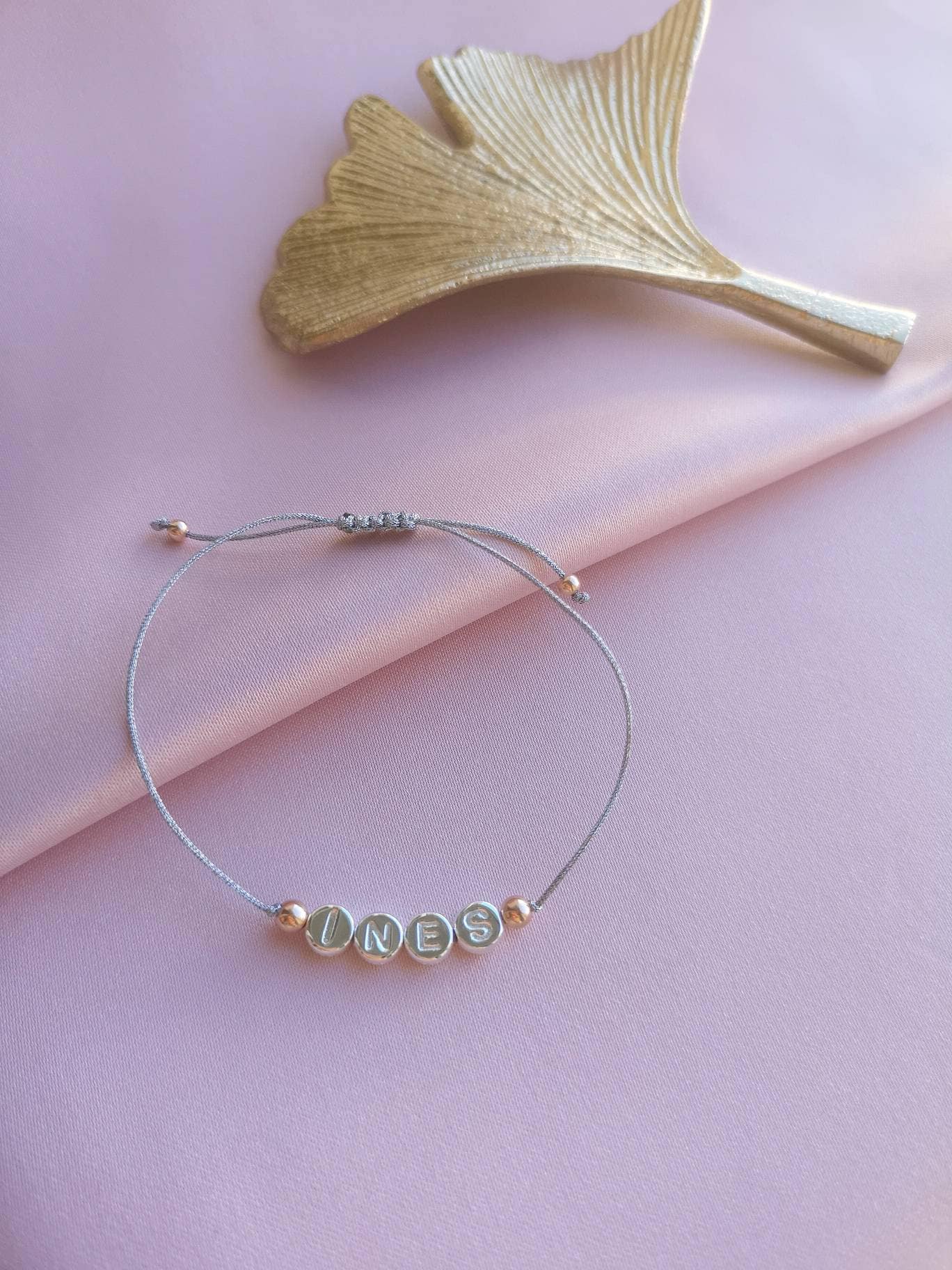 Initialarmband in Sterling Silber 925, Makrameearmband, Namensarmband Initialarmband in Sterling Silber 925, Makrameearmband, Namensarmband von JoyjewelryVienna