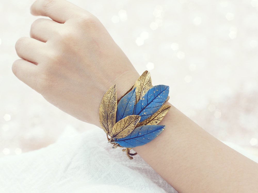 Blattgold Cuff, Blattgoldarmband , Handgemacht Von Ton Blattgold Cuff, Blattgoldarmband , Handgemacht Von Ton von Joyloveclay