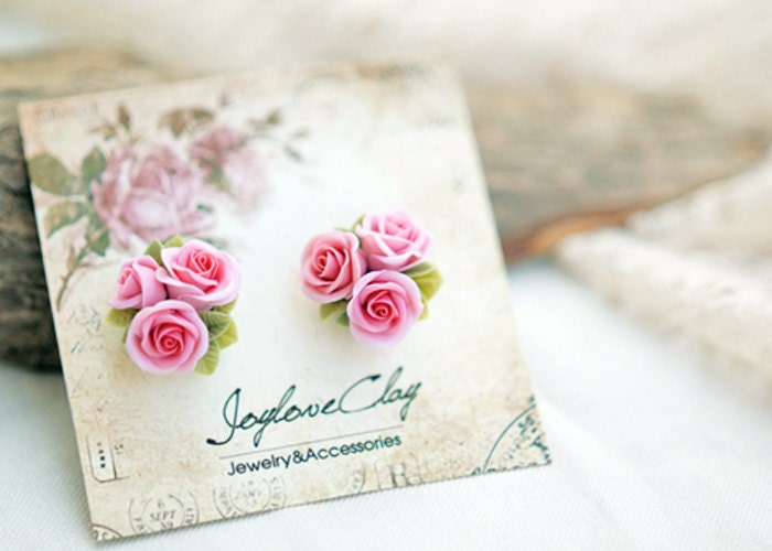 Polymer Clay Mini Rose Ohrringe, Cocktail Hochzeitsschmuck Polymer Clay Mini Rose Ohrringe, Cocktail Hochzeitsschmuck von Joyloveclay