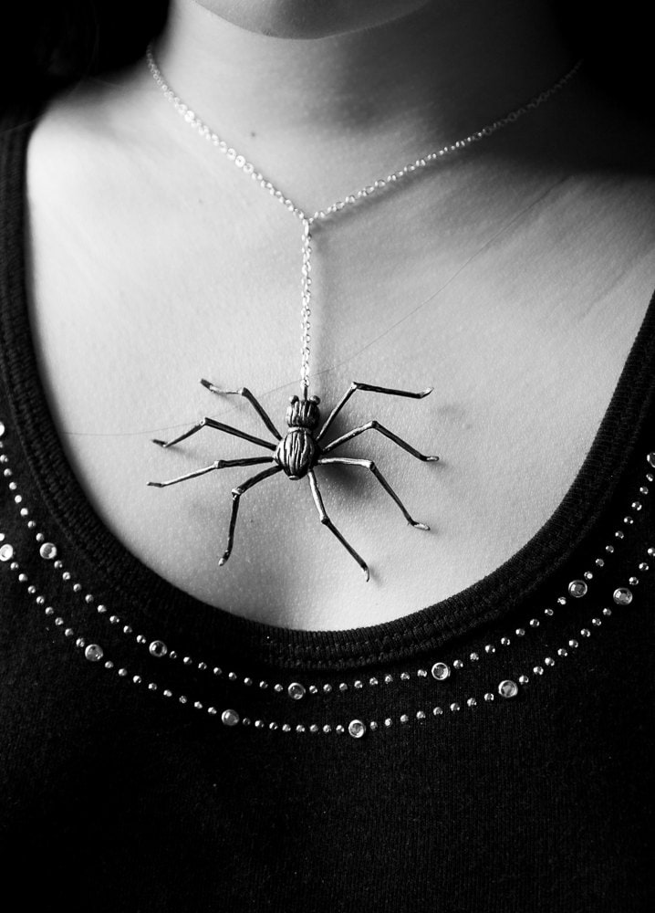 Spinne Halskette , Handgefertigt Aus Polymer Clay Spinne Halskette , Handgefertigt Aus Polymer Clay von Joyloveclay