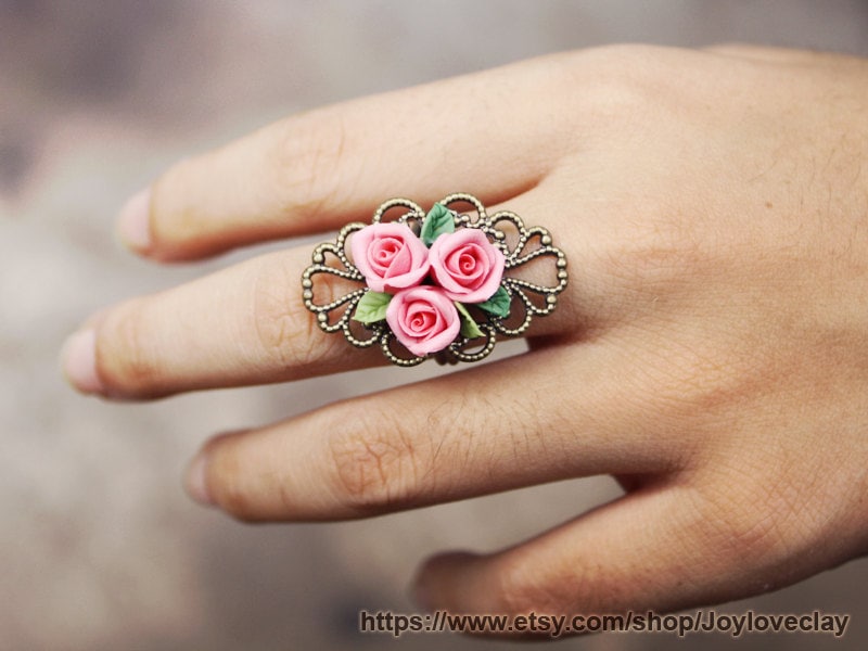 Verstellbarer Ring, Blumen Vintage Schmuck, Bronze Verstellbarer Ring, Blumen Vintage Schmuck, Bronze von Joyloveclay