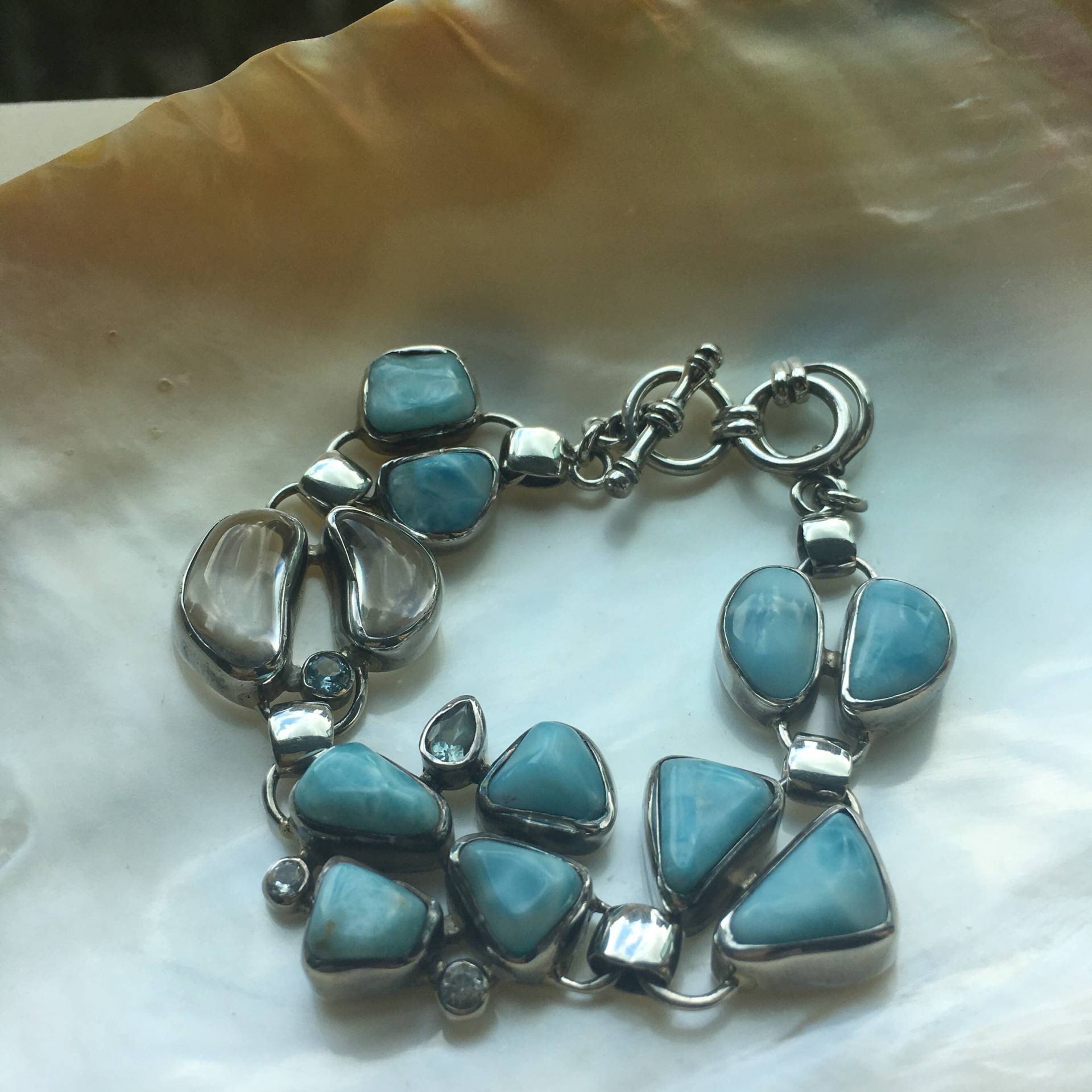 Larimar, Weißer & Blauer Topas Mit Sterling Silber Armband Larimar, Weißer & Blauer Topas Mit Sterling Silber Armband von JoyousAccessories