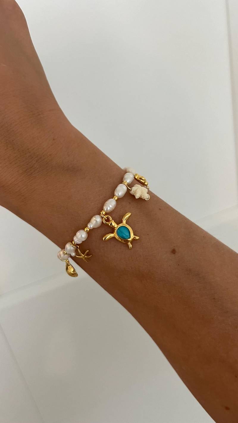 Perlenarmband Mit Anhängern Perlenarmband Mit Anhängern von JoysPiecesDE