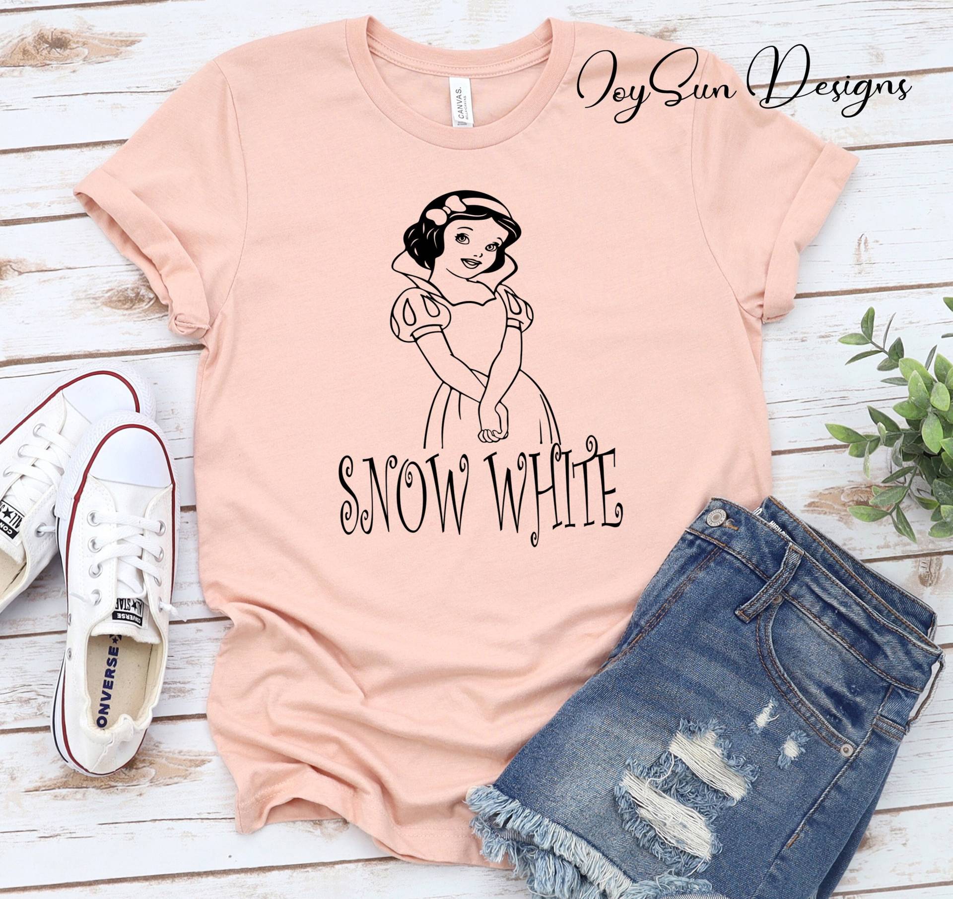 Schneewittchen Shirt, Sieben Zwerge Mädchen Shirts, Familien Prinzessin Urlaub Weihnachtsgeschenk von JoysunDesigns