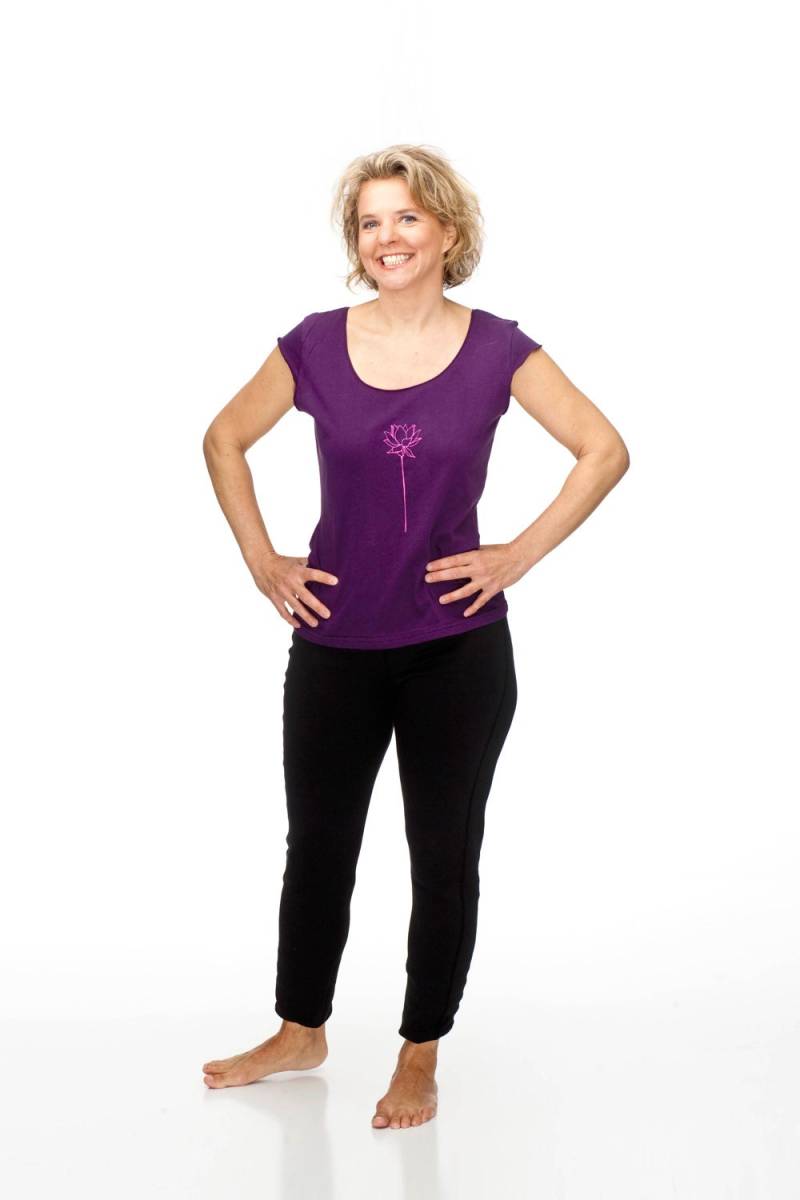 Damen Kleidungsshirt Lotus | Shirt Yoga Top Kleidung T Damen Kleidungsshirt Lotus | Shirt Yoga Top Kleidung T von Jqlovesu
