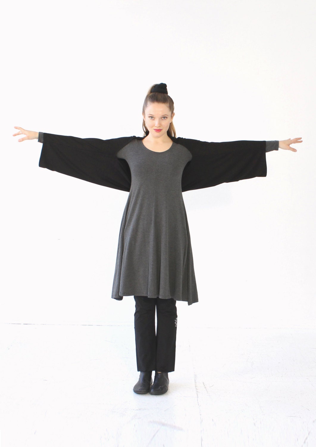 Schwarzer Kimono Shrug, Boho Cardigan Schwarzer Kimono Shrug, Boho Cardigan von Jqlovesu