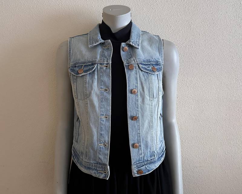 Damen Weste Blau Jeans Country Western Boho Ärmellose Jacke von JuJuVintageFinds