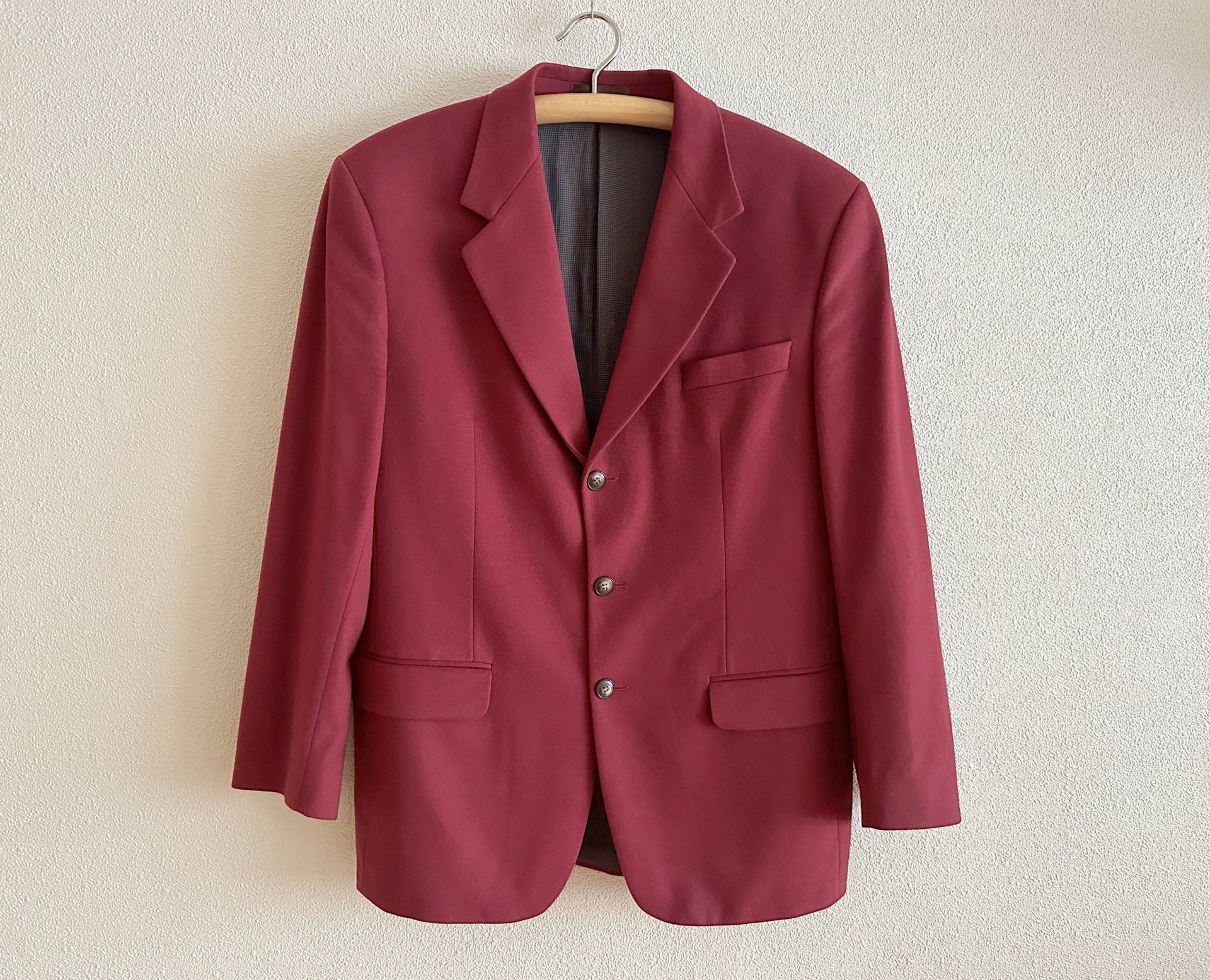 Oscar Jacobson Blazer Wolle Sport Mantel Rote Wollmischung Herren Jacke Adrette Freizeitkleidung Hipster Made in Sweden von JuJuVintageFinds