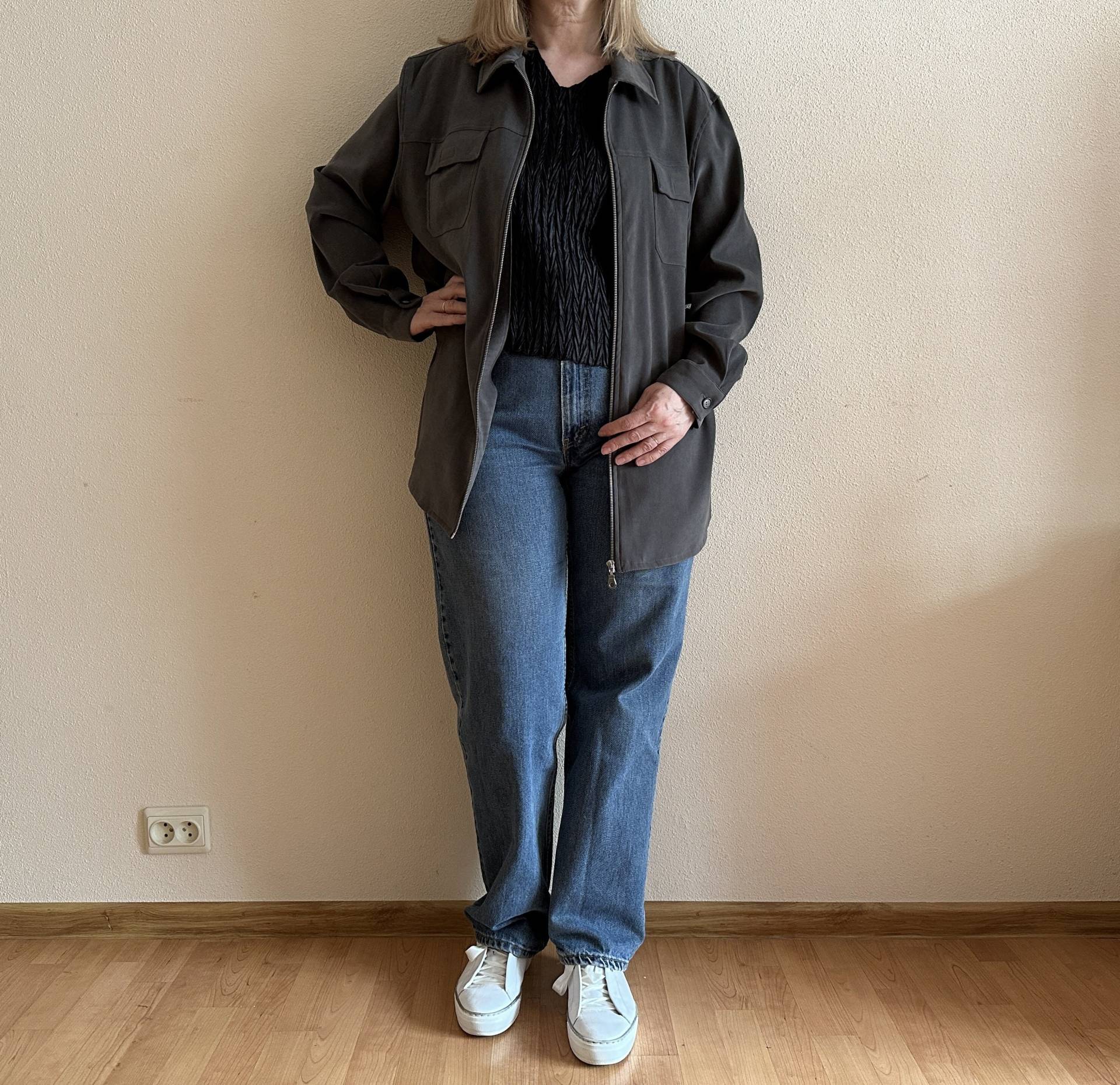 Vintage Bluse Damen Grau Frauen Shirt Langarm Top Zip Up Extra Large Size von JuJuVintageFinds