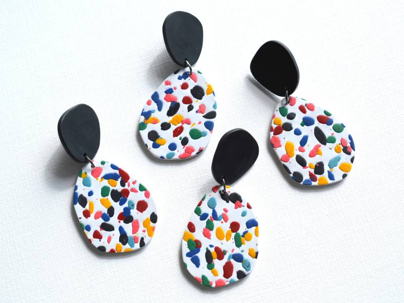 Gesprenkelte Terrazzo Ohrringe Aus Polymer Clay von JuMaHandmades