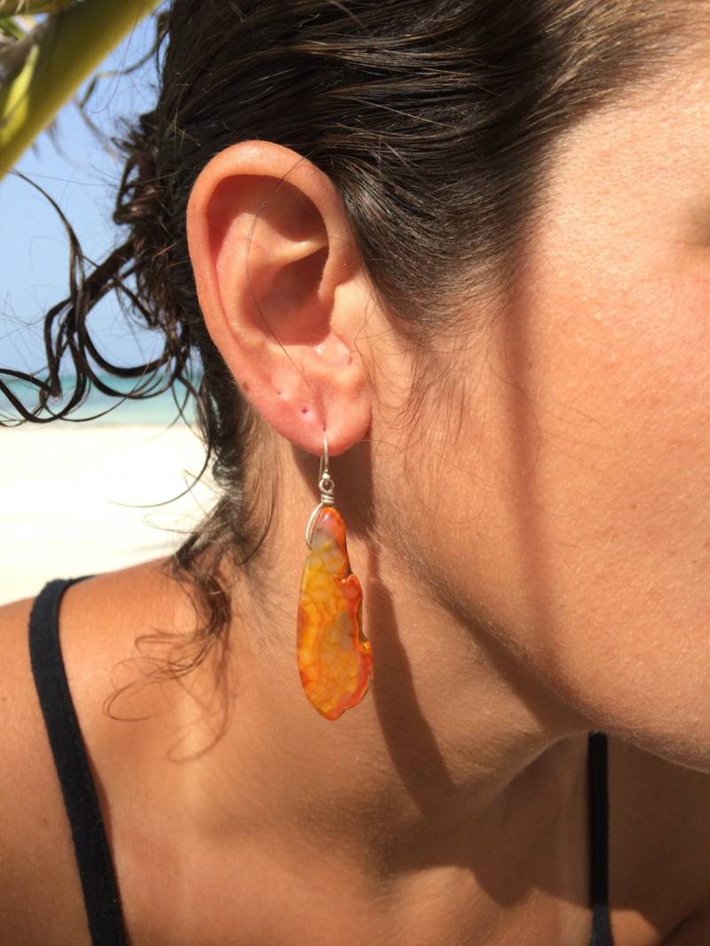 Große Orange Achat Ohrringe. Helle Statement Edelstein Ohrringe, Sterling Silber Baumeln. Bold Handmade Schmuck Geschenk. Kostenloser Versand Große Orange Achat Ohrringe. Helle Statement Edelstein Ohrringe, Sterling Silber Baumeln. Bold Handmade Schmuck Geschenk. Kostenloser Versand von JubilantGems