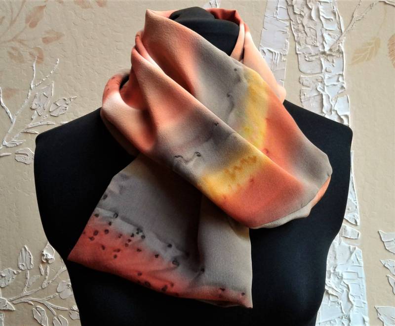 Herbst Hand Bemalte Seide Infinity Rundschal in Gold, Taupe, Grau, Mandel, Sienna, Gebrannte Orange Herbst Hand Bemalte Seide Infinity Rundschal in Gold, Taupe, Grau, Mandel, Sienna, Gebrannte Orange von JudiStackArtwear