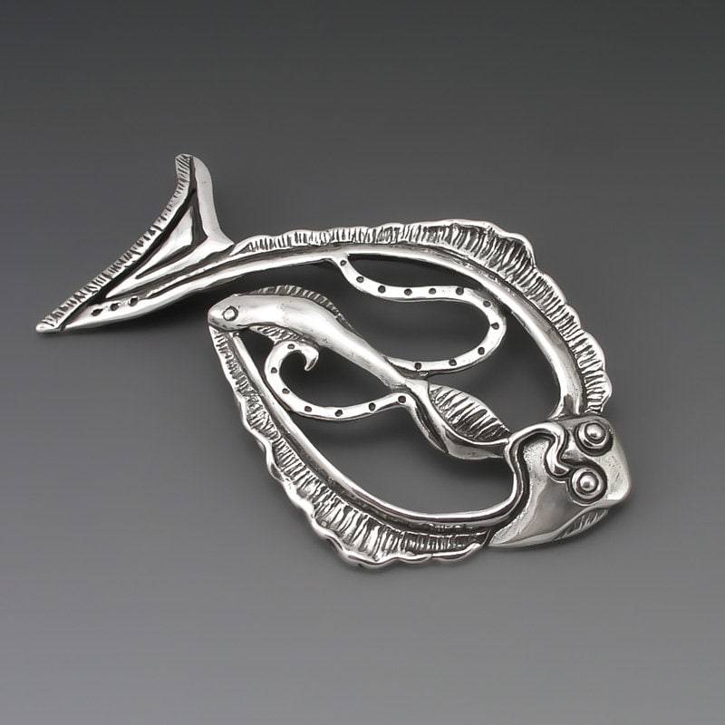 Heilbutt Brosche, Silber, Silber Schmuck, Fisch Alaska, Angeln, Derby, Symbolik Portofrei Heilbutt Brosche, Silber, Silber Schmuck, Fisch Alaska, Angeln, Derby, Symbolik Portofrei von JudieGummDesigns