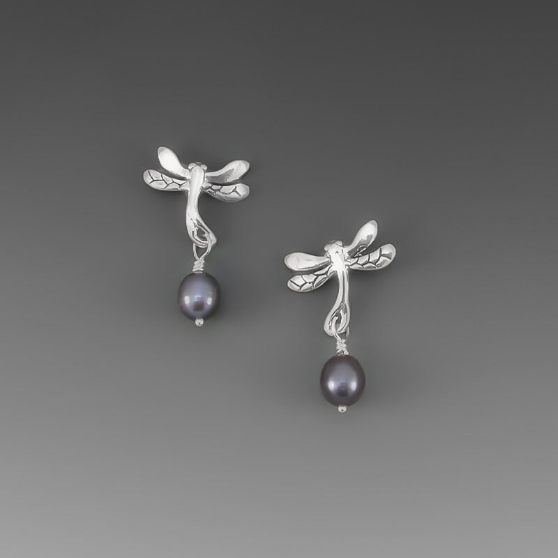 Libelle Ohrringe, Perle, Ohrstecker, Sterling Silber Schmuck, Insekt Perlenschmuck, Kostenloses Porto Libelle Ohrringe, Perle, Ohrstecker, Sterling Silber Schmuck, Insekt Perlenschmuck, Kostenloses Porto von JudieGummDesigns