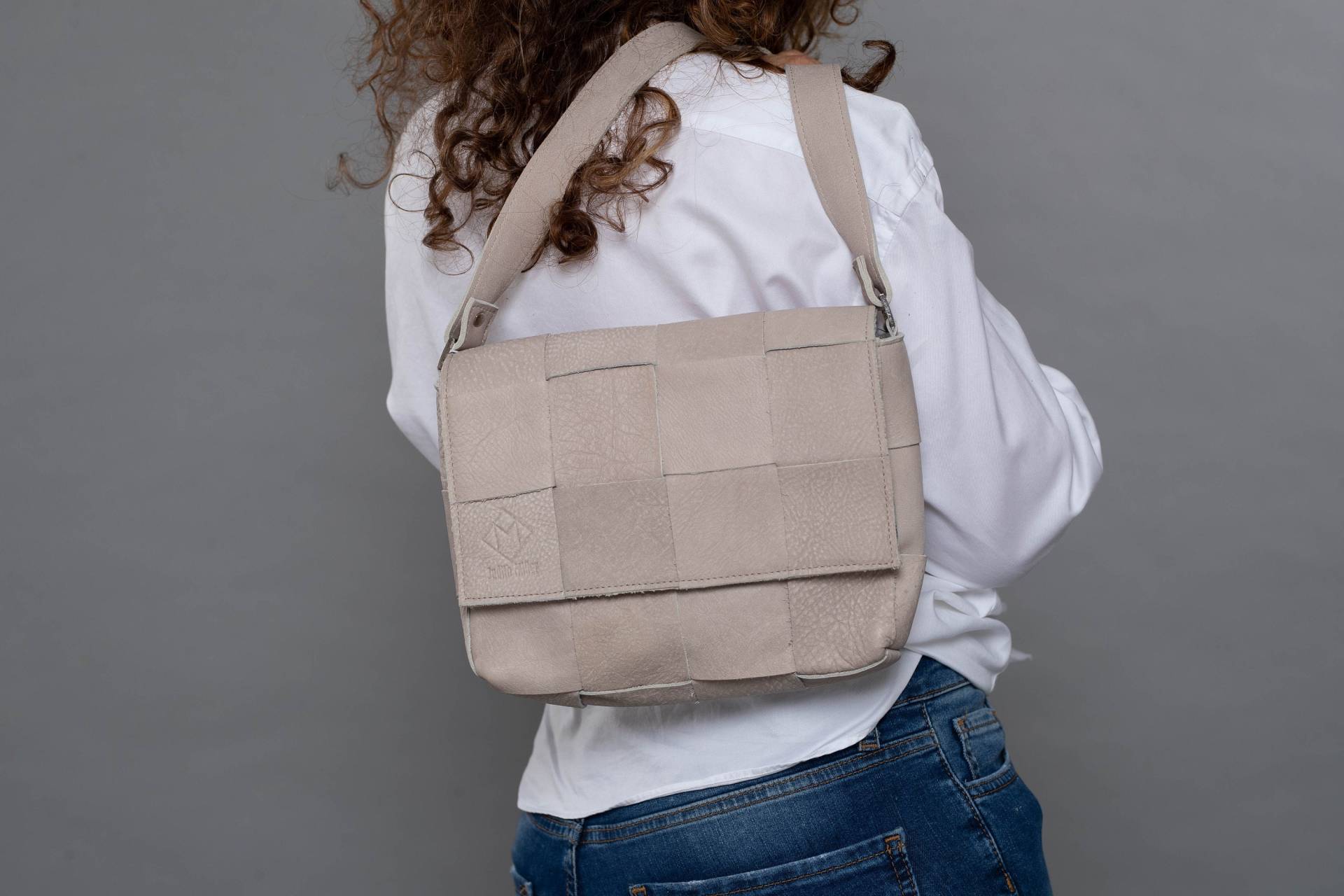 Süße Kleine Über Die Schulter/Off Schultertasche, Creme Leder Crossbody Seite Schulter Handtasche, Mini Casual One Shoulder Purse Bag von Judithmillerhandbags