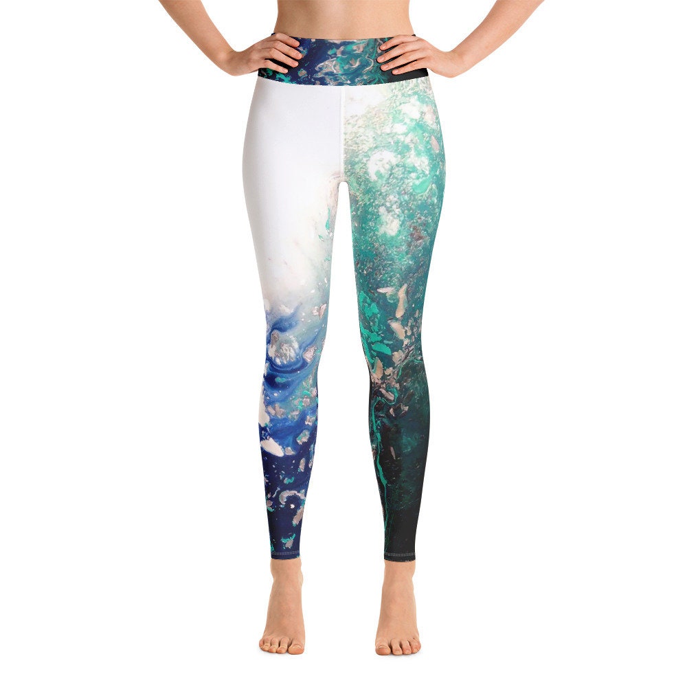 Yoga-Gamaschen Yoga-Gamaschen von JudyCsotsitsArt