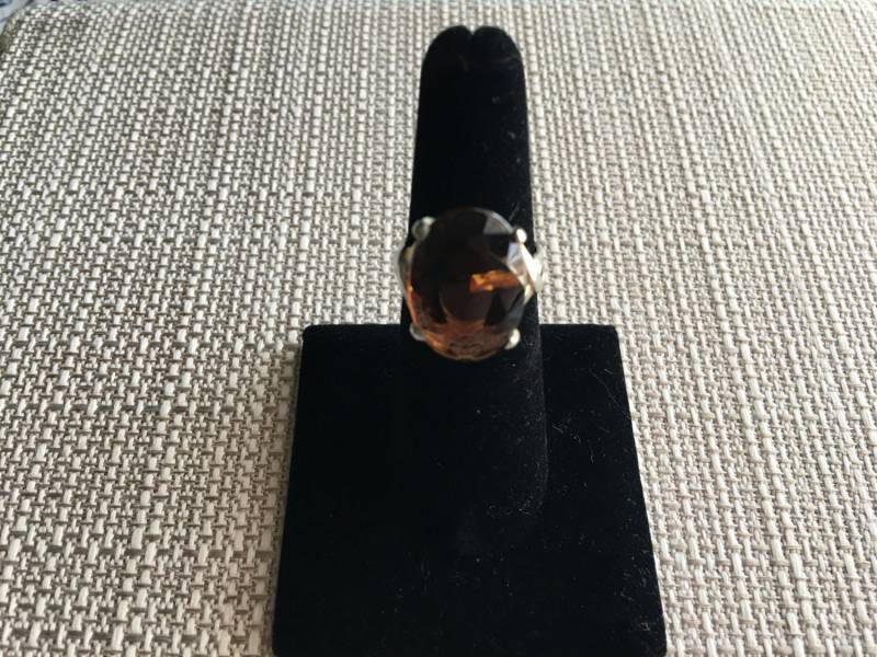 Sarah Coventry Bernstein Topas Gold Ton Ring Größe 7 von JudysVintageCorner