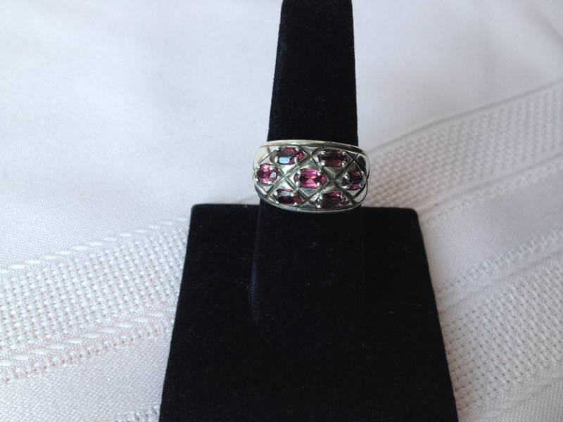 Vintage Sterling Silber Amethyst Feb Birthstone Large Bandring Größe 8 von JudysVintageCorner