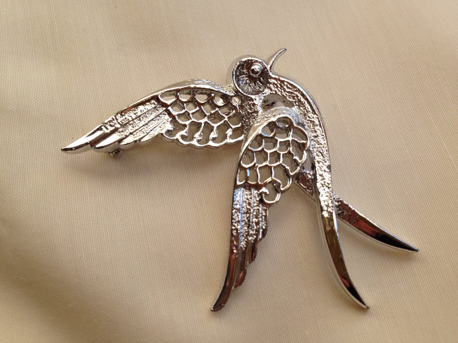 Vintage Vogel Im Flug Signature Sarah Coventry Brosche von JudysVintageCorner