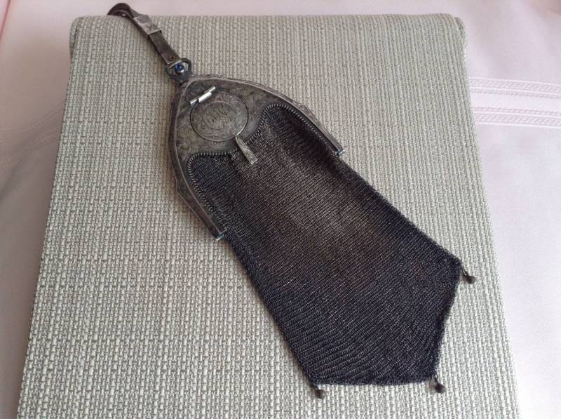 White & Daphne 1920 Picadilly Netztasche Mit Taschenspiegel von JudysVintageCorner