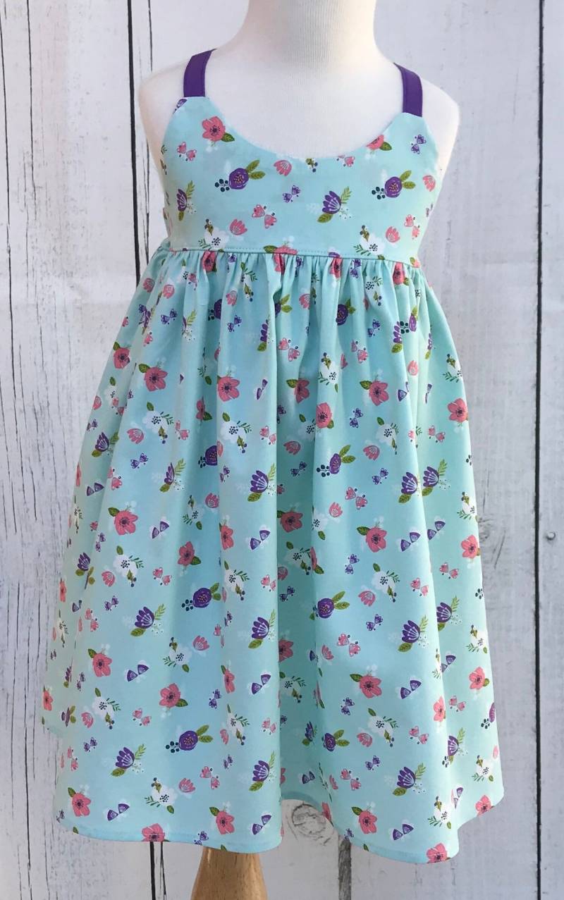 Mädchen Osterkleid, Baby-Mädchen Kleid, Kleines Floral Aqua Kleinkind Kinder Party Kleid Mit Flatternden Ärmeln von JujaBeanKidz