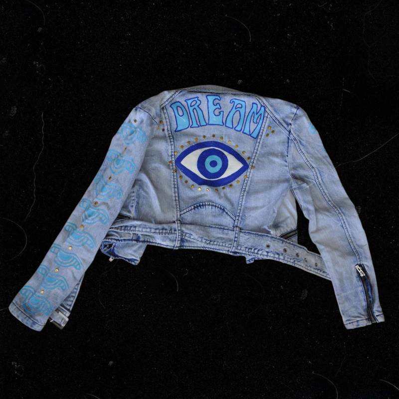 Dream Upgecycelte Kurze Jeansjacke von JujuMana