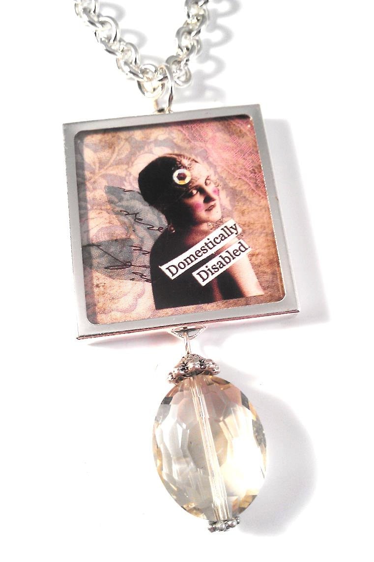 Freches Mädchen. Retro Chic Zweiseitigen Glas Und Metall Silber Fotorahmen Anhänger Mit Akzent Halskette Freches Mädchen. Retro Chic Zweiseitigen Glas Und Metall Silber Fotorahmen Anhänger Mit Akzent Halskette von JujusCrafts