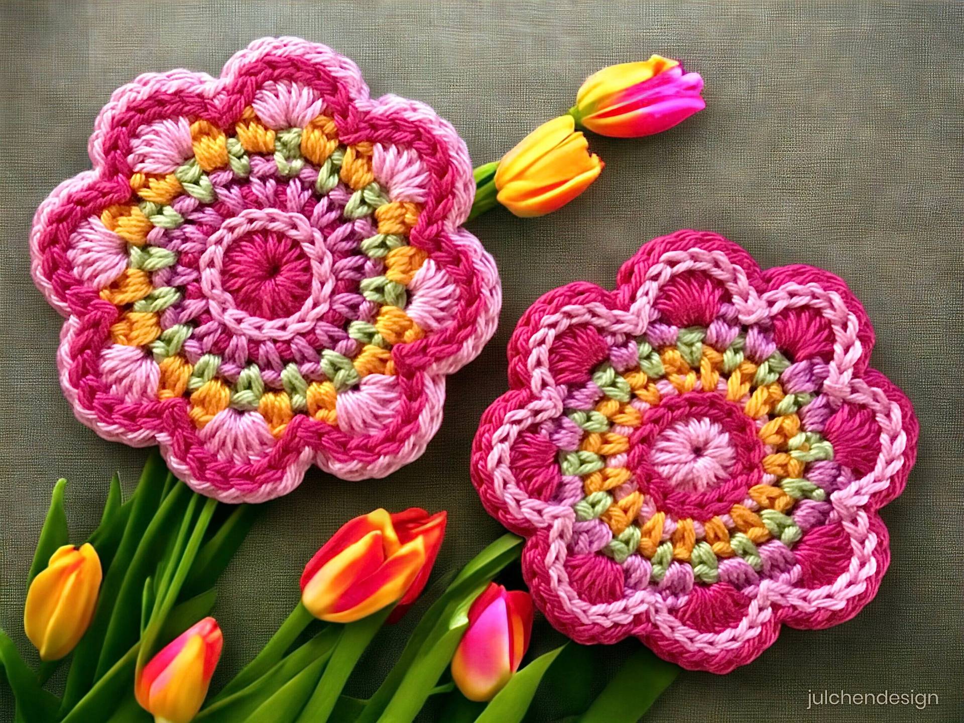 2 Häkelblumen, Applikationen, Aufnäher, Häkelblume, Applikation von Julchendesign