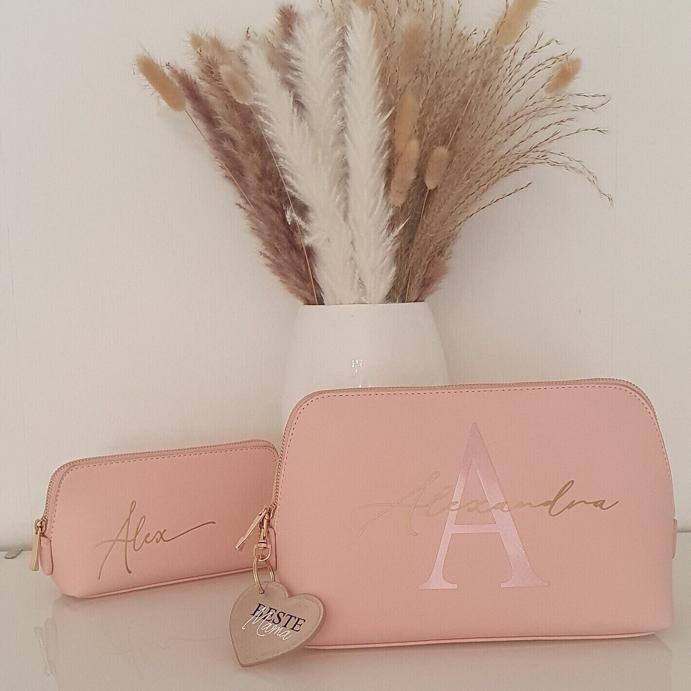 Personalisierte Kosmetiktasche Mit Namen | Beauty Bag Kulturtasche Initialien Geschenk Freundin, Mama Saffiano von Juleohandmade