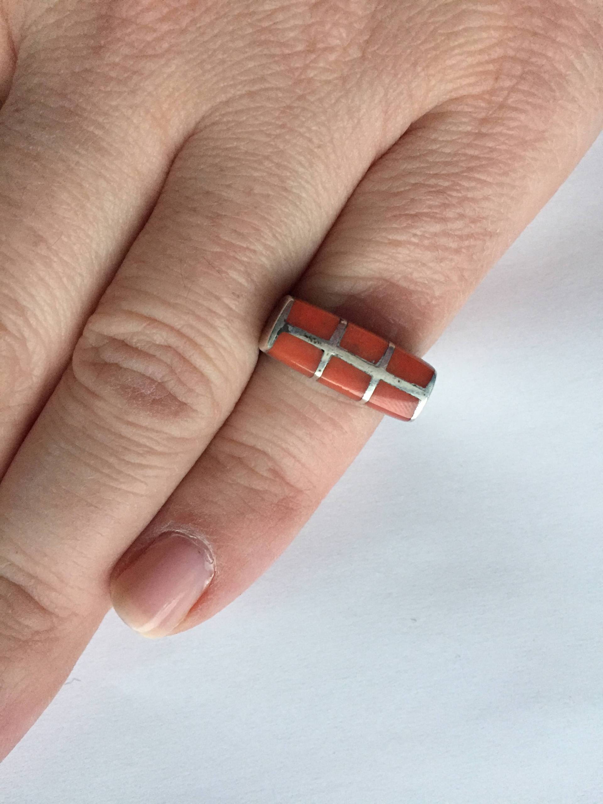 Sterling Silber Ring Mit Orange, Koralle, Farbigen Steinen, Modern Style Sterling Silber Ring Mit Orange, Koralle, Farbigen Steinen, Modern Style von JulesJewelsJJShop
