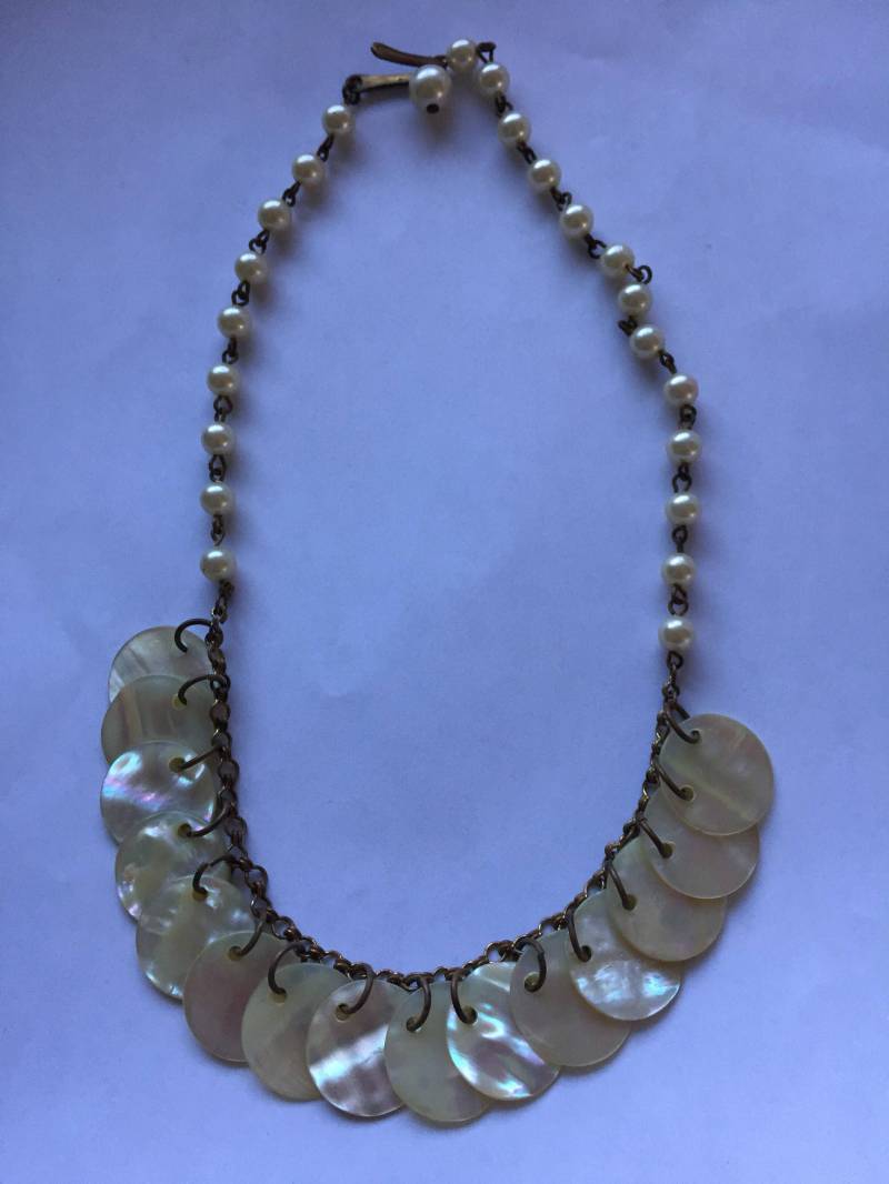 Vintage Perlmutt Halskette Vintage Perlmutt Halskette von JulesJewelsJJShop