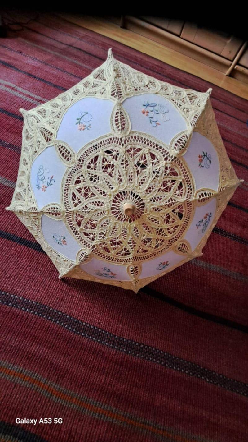 Zierschirm - Sonnenschirm Bestickt Vintage von JulesLaedchen