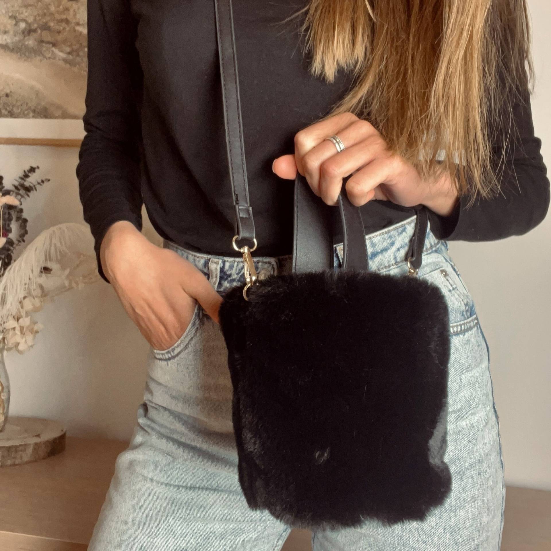 Flauschige Kunstpelz Tasche Sweden von JulesmarBoutique