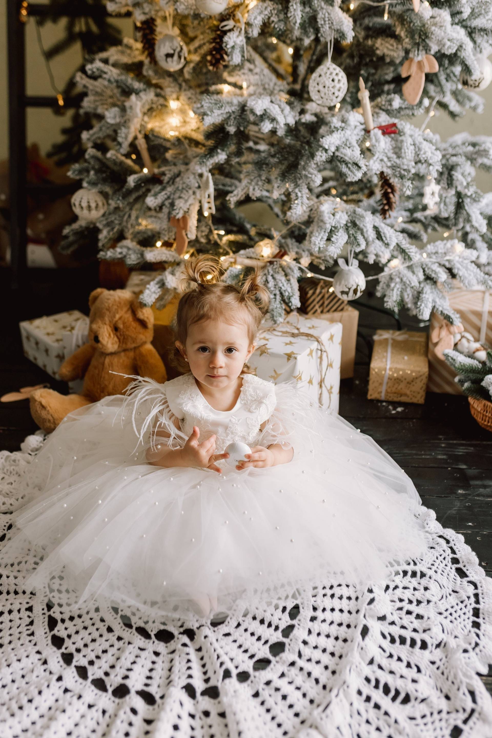 Weißes Blumenmädchen Kleid, Erstes Geburtstagskleid, Baby Mädchen Mädchenkleid Besonderer Anlass, 1. Geburtstagskleid von JuliAnnaDress