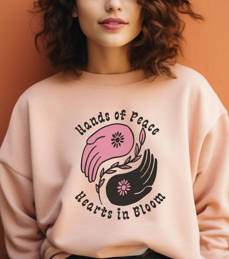 Hands Of Peace Sweatshirt | Yin-Yang Hand Design Spread Positivity & Good Vibes Comfortable Sweater For Lovers Stylish Casual von JuliFeel