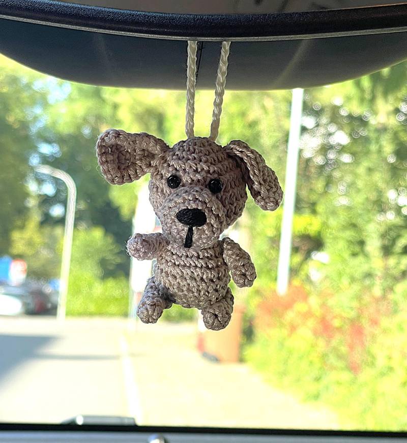 Handgemachter Gehäkelter Hund - Amigurumi Autoanhänger, Schlüsselanhänger, Geschenkidee von JuliaKonstanzDe