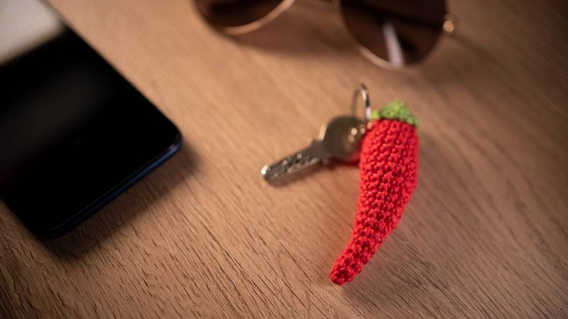 Handgemachte Gehäkelte Chili - Amigurumi Schlüsselanhänger, Taschenanhänger, Geschenkidee Handgemachte Gehäkelte Chili - Amigurumi Schlüsselanhänger, Taschenanhänger, Geschenkidee von JuliaKonstanzDe