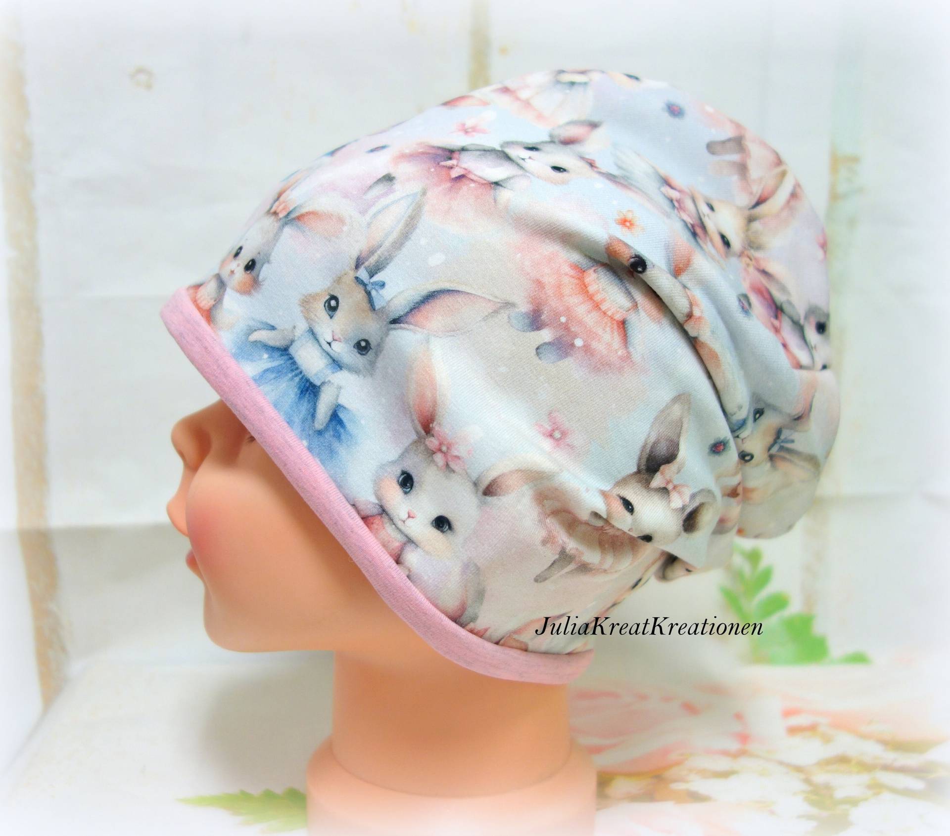 Hase Ballerina Beanie Mütze Wendemütze Übergangsmütze Kindermütze Mädchen Gr. 50-52 Rosa Handarbeit Hase Ballerina Beanie Mütze Wendemütze Übergangsmütze Kindermütze Mädchen Gr. 50-52 Rosa Handarbeit von JuliaKreatKreationen