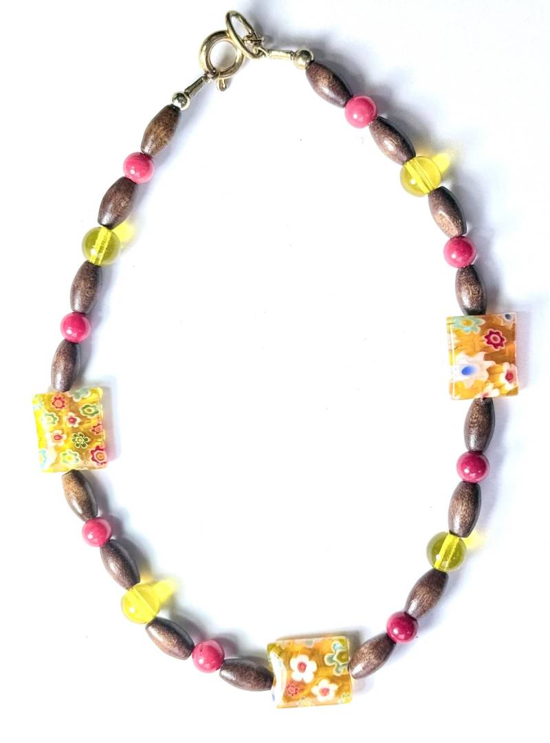 Handgefertigtes Fußkettchen Aus Holz & Millefiori Glas Mit Korallenperlen - Boho Strandschmuck von JuliaLeesEtsyShop