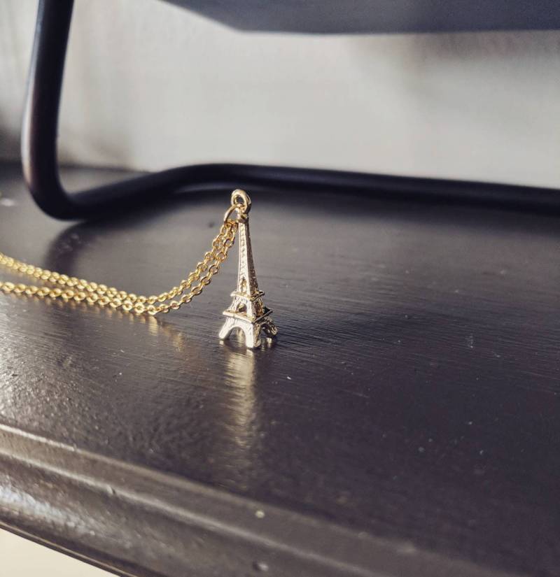 Gold Eiffelturm Halskette | Trendy Schmuck Reisen von JuliannaCreationsCo