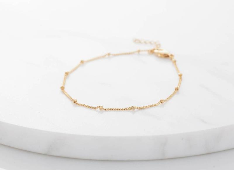 Satelliten-Kettenarmband | Hochzeitsschmuck Schmuck Brautjungfern Geschenk Gold Kugelkette von JuliannaCreationsCo