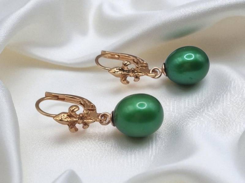 Fleur Des Lis Lilie Ohrhänger Mit Echten Süßwasserperlen Grün in 925 Sterling Silber Rosévergoldet von JuliasJewelryJJ
