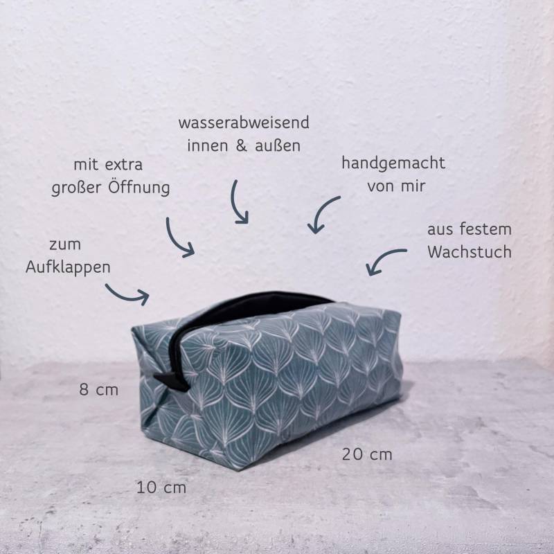 Kulturbeutel Liniendesign Würfel 8×10×20 cm | Handgemacht in Deutschland Wachstuch Außen & Futter Innen Kulturbeutel Liniendesign Würfel 8×10×20 cm | Handgemacht in Deutschland Wachstuch Außen & Futter Innen von JuliasPatternPuzzle