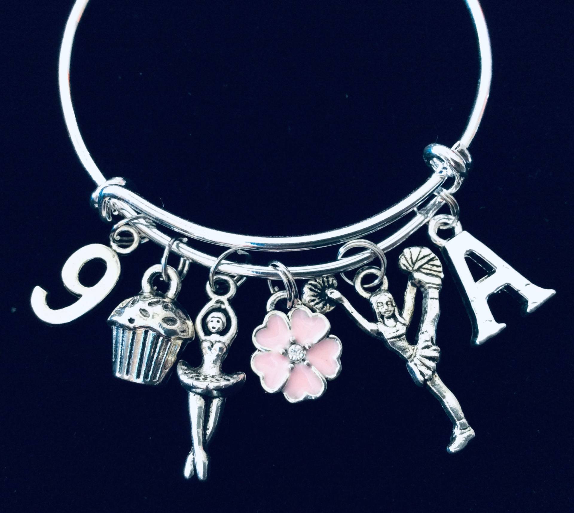 Geburtstagsgeschenk Für 9-Jähriges Mädchen Kind Größenverstellbar Ballerina Cheerleader Armband Kid Es Personalisiertes Bettelarmband | Andere Zahlen von JulieAnnDesigned