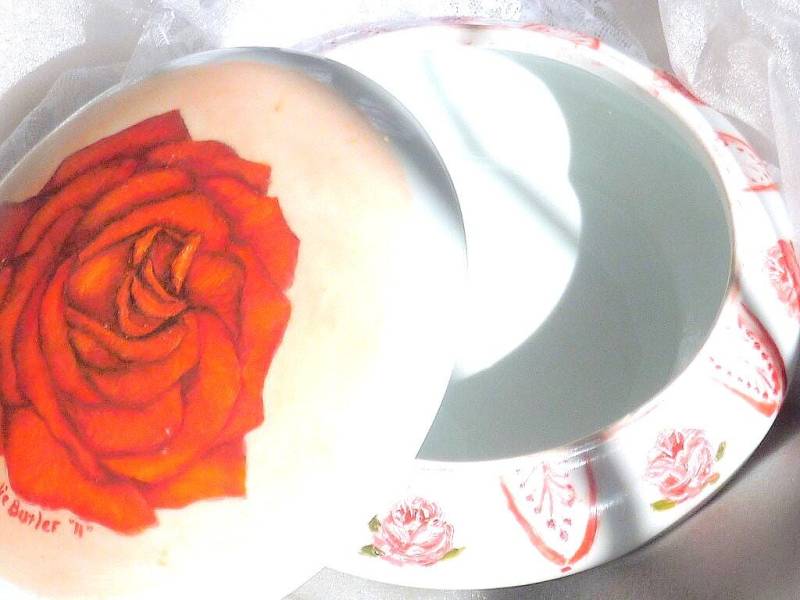 Rosen Schmuckkästchen Porzellan Glas Schmuckschatulle Rosen Schmuckkästchen Porzellan Glas Schmuckschatulle von JulieButlerCreations