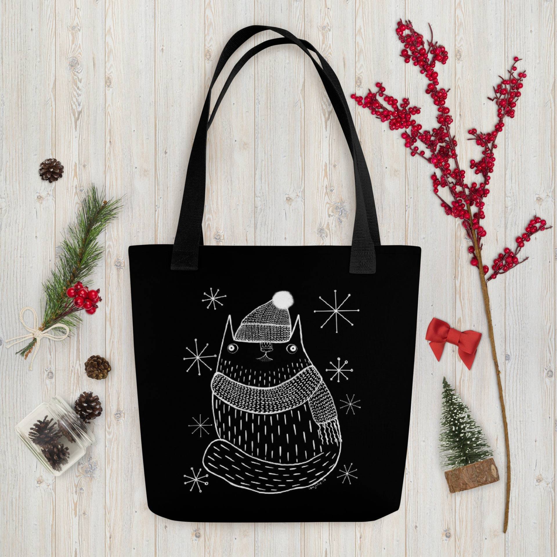 Tasche Winter Katze Hut Schal Kunst Druck Geburtstag Housewarming Wunderlich Niedlich Schrullig Seltsam Lustige Geschenke Für Katzenmenschen von JulieFitzGeraldArt