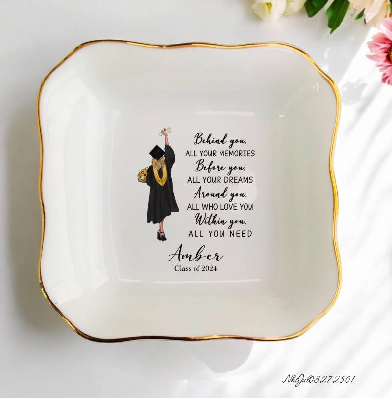 Personalisierte Mädchen-Porträt-Ring-Teller-Benutzerdefinierte Graduierte Geschenk Für Tochter-Geschenk Freund-Enkelin-Geschenke-Niece von JulienPShop