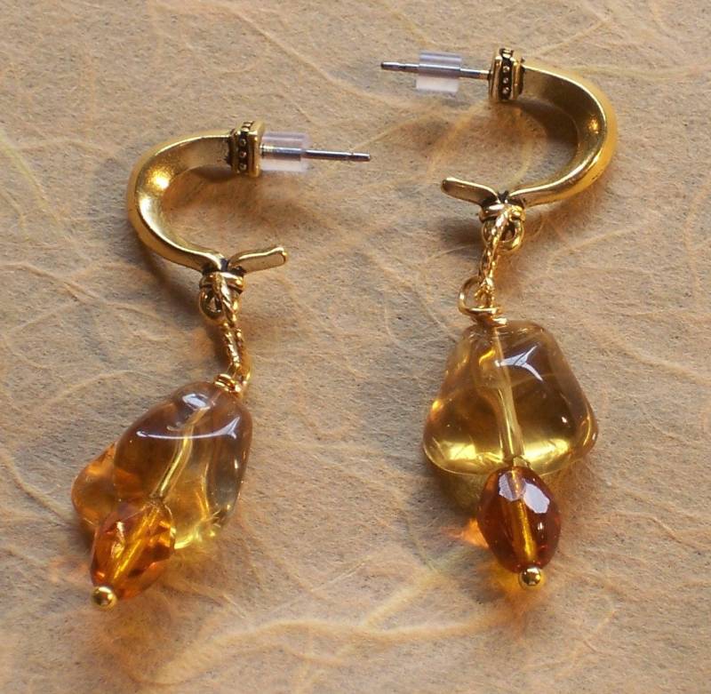 Goldene Citrin Und Kristallohrringe Goldene Citrin Und Kristallohrringe von JulietJewelryDesign