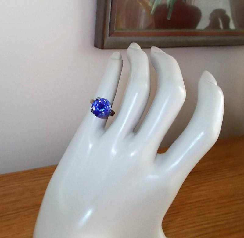 Simulierte Tansanit Ring Mit Sterling Silber Fassung Geschenk-Box Aus Mexiko - Größe 4 Simulierte Tansanit Ring Mit Sterling Silber Fassung Geschenk-Box Aus Mexiko - Größe 4 von JulietsTreasuresUSA